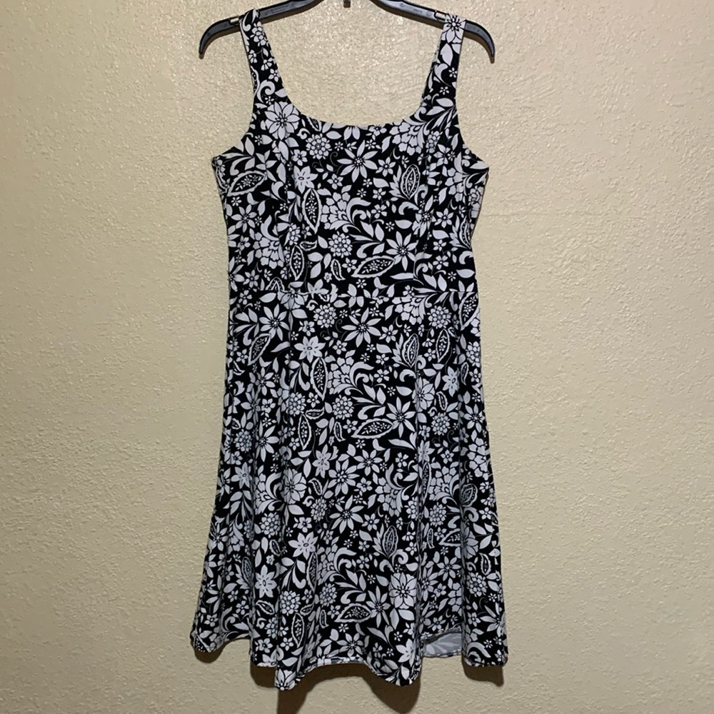 breakin' loose Summer Dress 12 Black White Floral Sleeveless Cotton Spandex